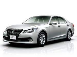 Toyota Crown Royal '2013